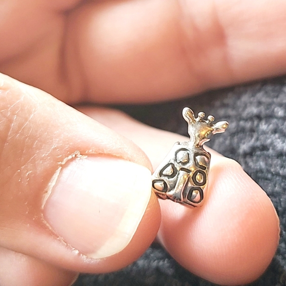 Pandora Retired Giraffe Silver Charm 790274 - Picture 2 of 5